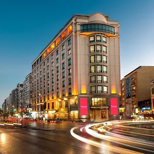Hotel Ramada Plaza By Wyndham Center Estambul